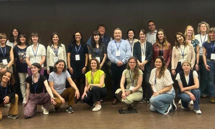 Foto de equipo en el lanzamiento oficial de CoVE RECEBA en Roma con los 17 socios. A la derecha, Eva Sevigne e Isabel Sada.